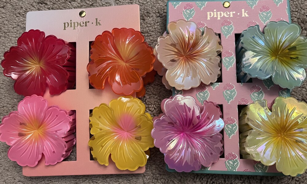 NWT 8pcs Summer Flower Hair Clip Bundle